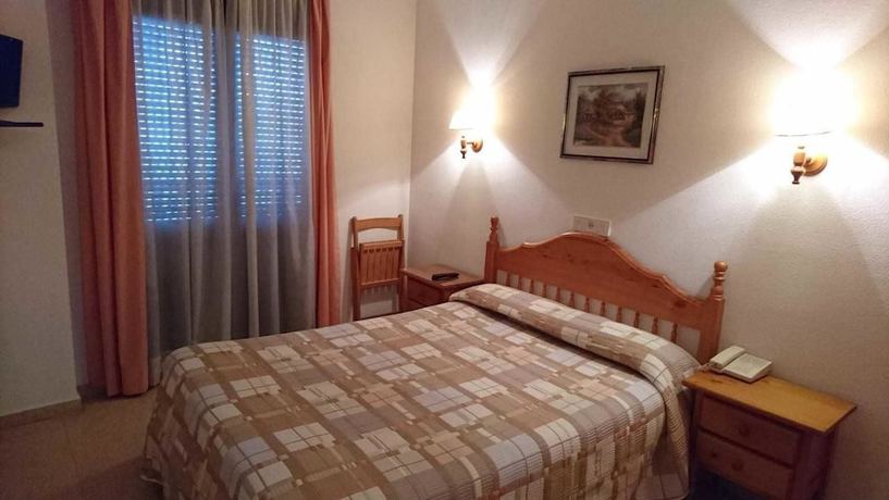 Imagen de la habitación del Hotel Valmar, Villar de Olalla. Foto 17