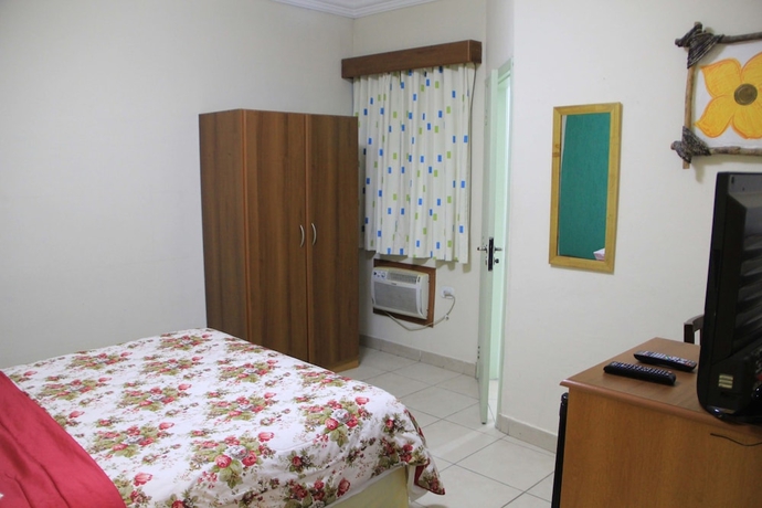 Imagen de la habitación del Hotel Valparaiso. Foto 8