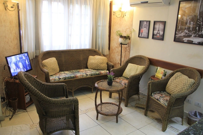 Imagen de los interiores del Hotel Valparaiso. Foto 18
