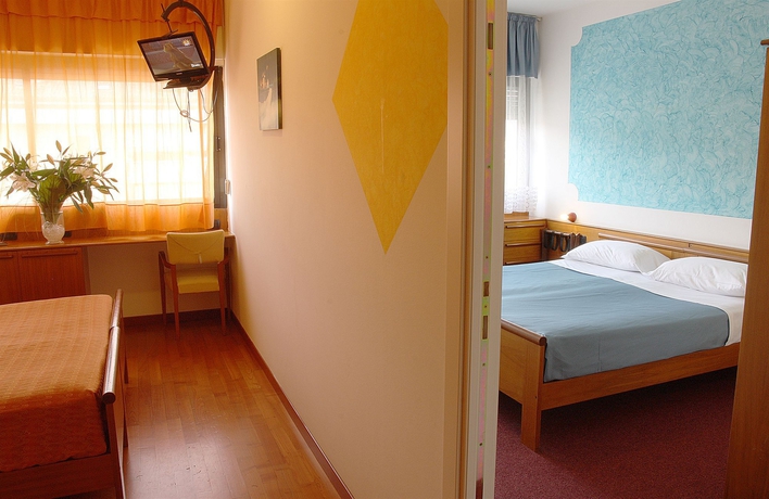 Imagen de la habitación del Hotel Valpolicella International. Foto 11