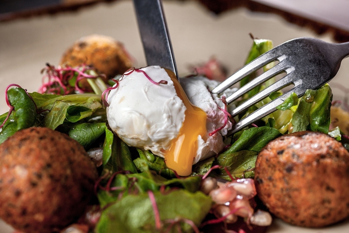 Imagen del bar/restaurante del Hotel Valsana and Appartements Arosa. Foto 5