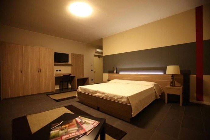 Imagen de la habitación del Hotel Valtidone. Foto 6
