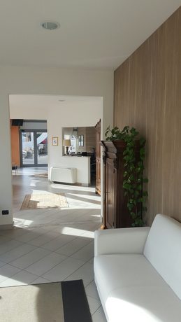 Imagen de los interiores del Hotel Valtidone. Foto 19
