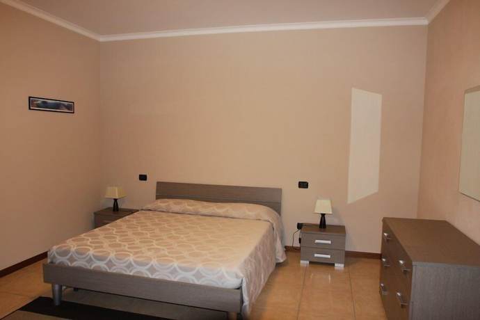 Imagen de la habitación del Hotel Valtidone. Foto 12