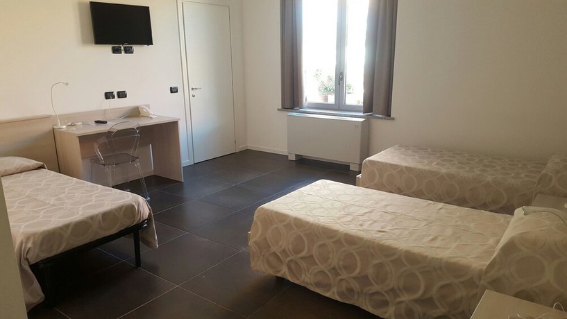 Imagen de la habitación del Hotel Valtidone. Foto 13
