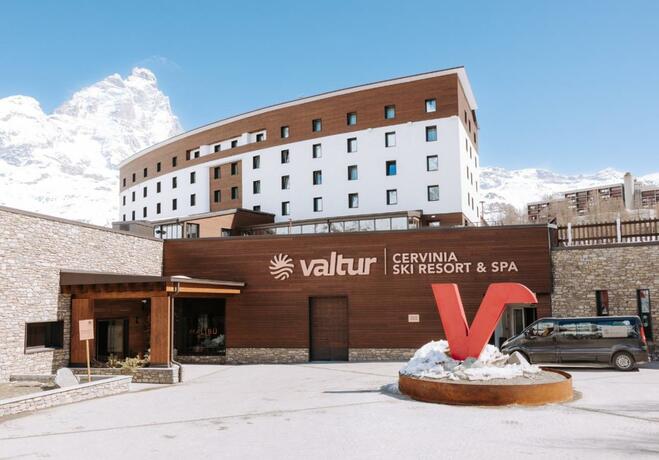 Imagen general del Hotel Valtur Cervinia Cristallo Ski Resort. Foto 24