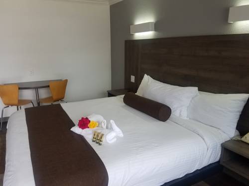 Imagen de la habitación del Hotel Value Inn Bellflower. Foto 5