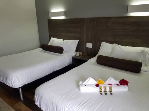 Imagen de la habitación del Hotel Value Inn Bellflower. Foto 14