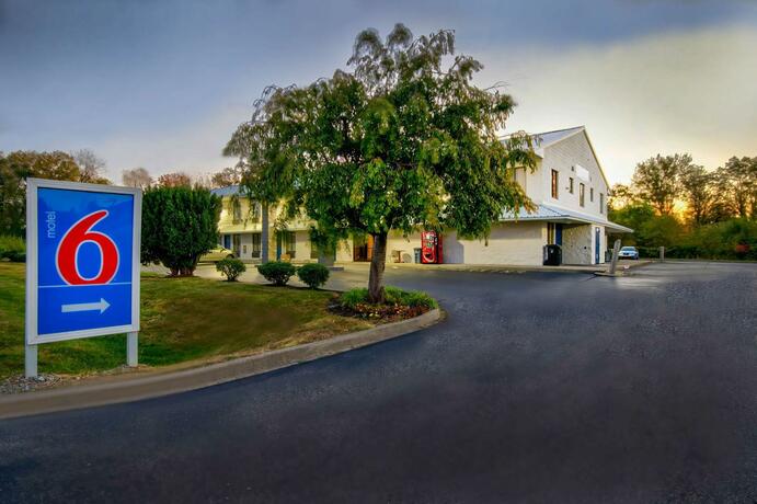 Imagen general del Hotel Value Inn Jeffersonville. Foto 17