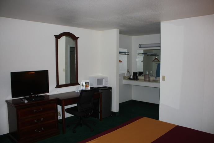 Imagen de la habitación del Hotel Value Inn and Suites, Redding. Foto 9