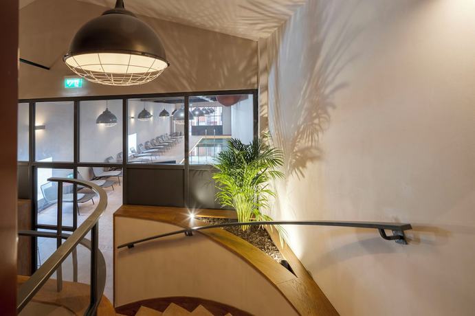 Imagen de la piscina del Hotel Valverde Santar and SPA. Foto 17