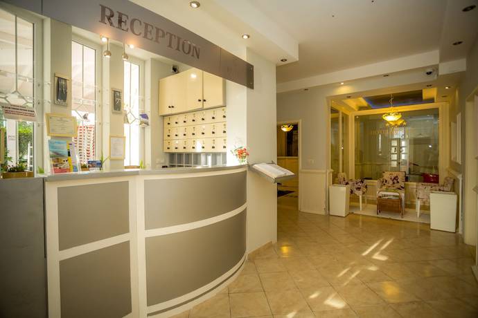 Imagen de los interiores del Hotel Valz. Foto 18