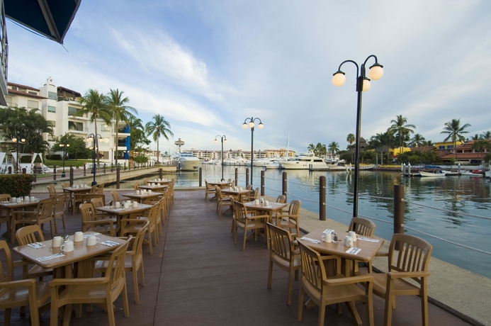 Imagen del bar/restaurante del Hotel Vamar Vallarta All Inclusive Marina and Beach Resort. Foto 3