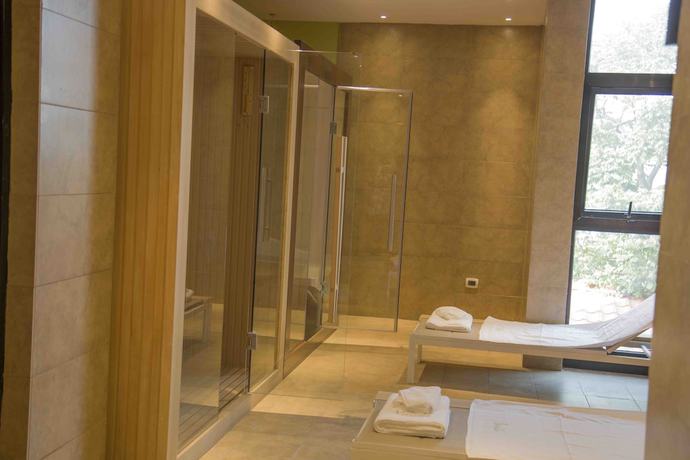 Imagen de la piscina del Hotel Vamos Addis. Foto 20