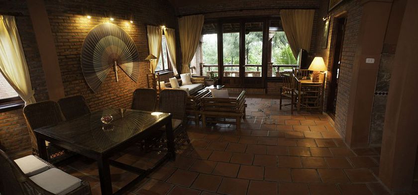 Imagen de los exteriores del Hotel Van Chai Resort. Foto 11