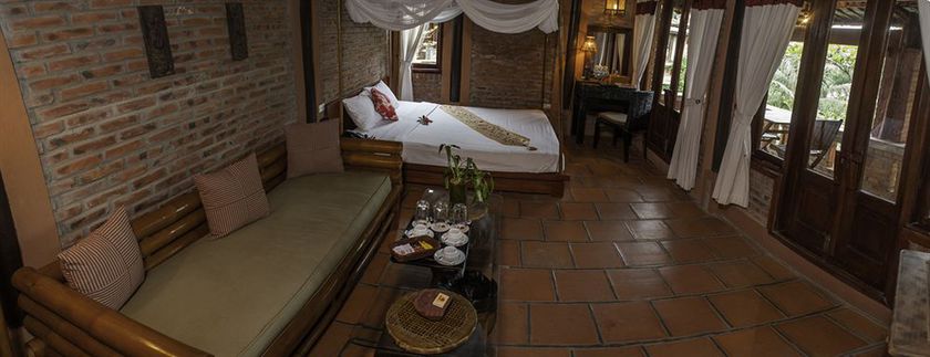 Imagen de la piscina del Hotel Van Chai Resort. Foto 15