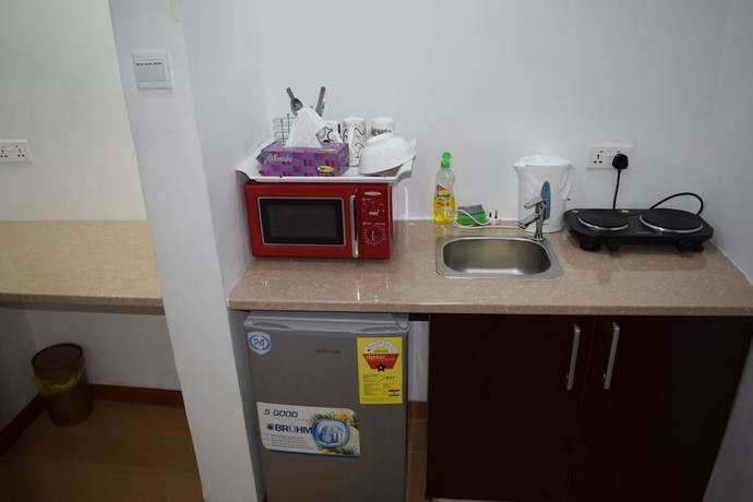 Imagen de la habitación del Hotel Van Der Salle. Foto 12
