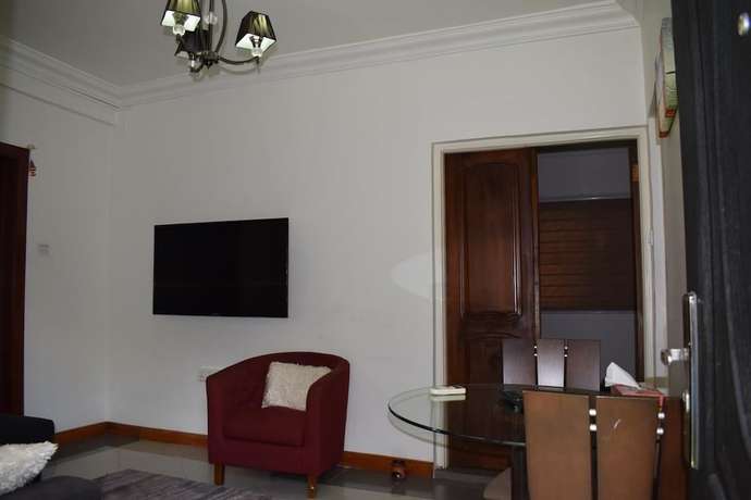 Imagen de la habitación del Hotel Van Der Salle. Foto 14