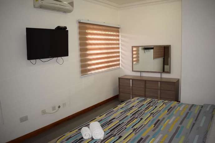 Imagen de la habitación del Hotel Van Der Salle. Foto 16