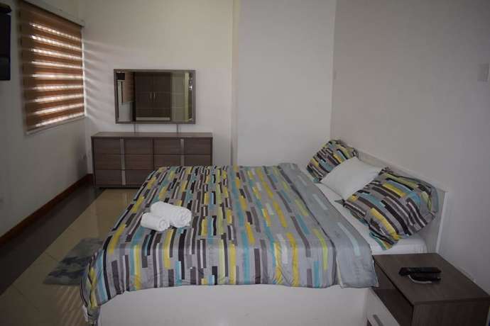 Imagen de la habitación del Hotel Van Der Salle. Foto 19
