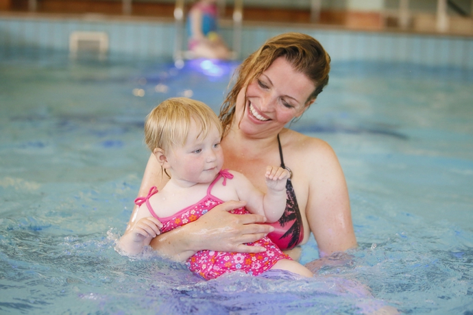 Imagen de la piscina del Hotel Van Der Valk Akersloot. Foto 15