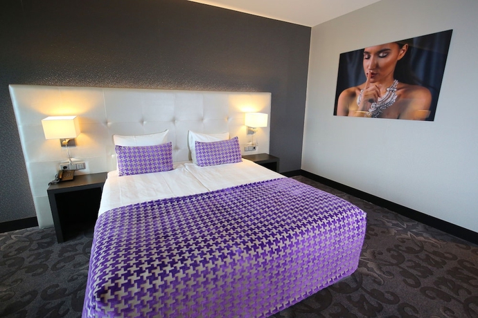 Imagen de la habitación del Hotel Van Der Valk Almere. Foto 13