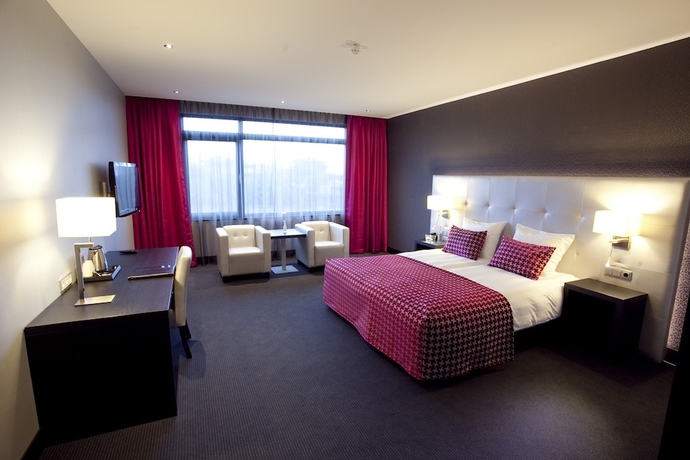 Imagen de la habitación del Hotel Van Der Valk Almere. Foto 16