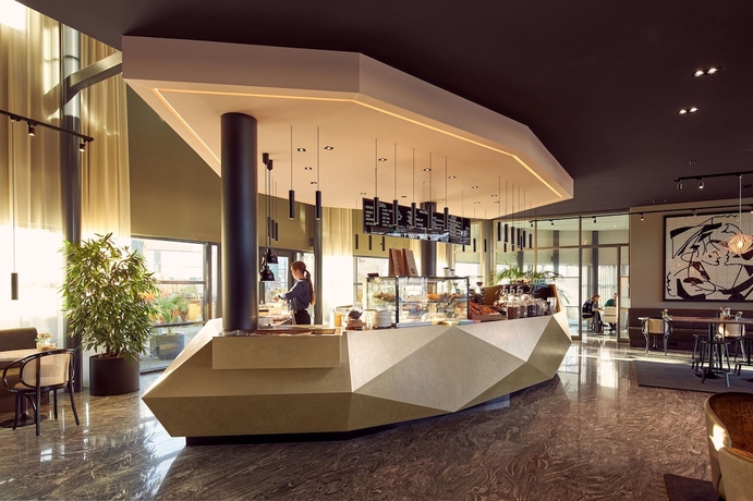 Imagen del bar/restaurante del Hotel Van Der Valk Amersfoort A1. Foto 3