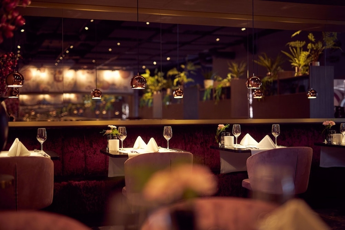 Imagen del bar/restaurante del Hotel Van Der Valk Amersfoort A1. Foto 11