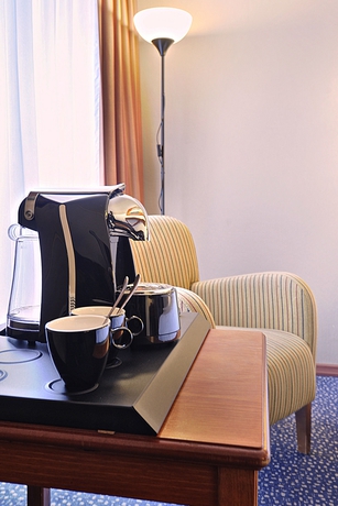 Imagen de la habitación del Hotel Van Der Valk Antwerpen. Foto 11