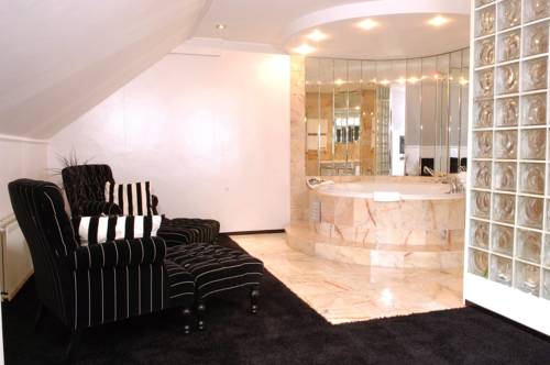 Imagen de la habitación del Hotel Van Der Valk Avifauna. Foto 9