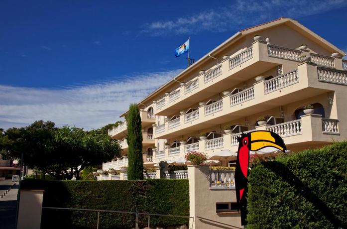 Imagen de los exteriores del Hotel Van Der Valk Barcarola. Foto 13