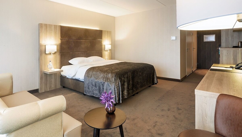 Imagen de la habitación del Hotel Van Der Valk Breda. Foto 18