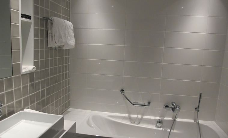 Imagen de la habitación del Hotel Van Der Valk Den Haag Wassenaar. Foto 2