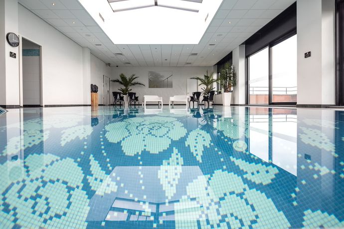 Imagen de la piscina del Hotel Van Der Valk Duiven Near Arnhem A12. Foto 20