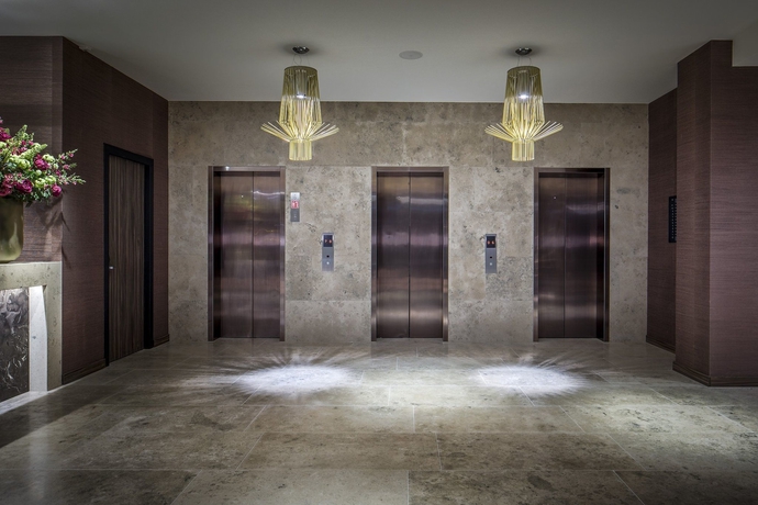 Imagen de los interiores del Hotel Van Der Valk Enschede. Foto 19