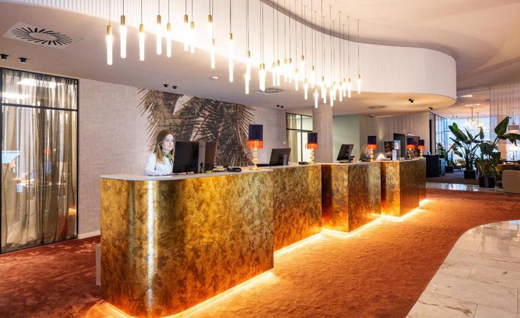 Imagen de los interiores del Hotel Van Der Valk Gent. Foto 14