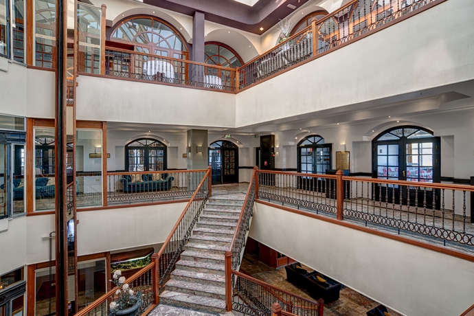 Imagen de los interiores del Hotel Van Der Valk Gladbeck. Foto 16