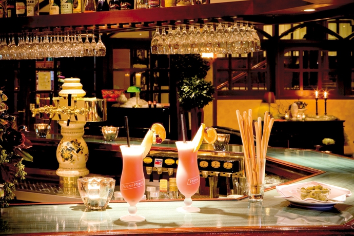 Imagen del bar/restaurante del Hotel Van Der Valk Gladbeck. Foto 7