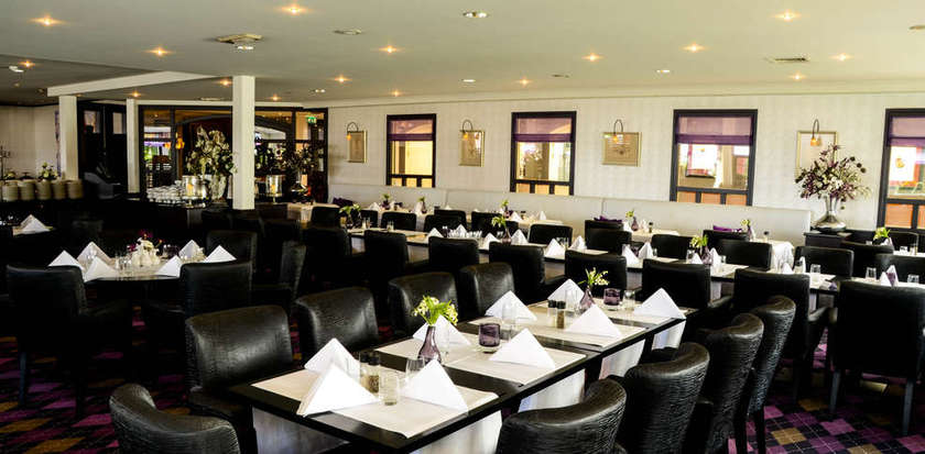 Imagen del bar/restaurante del Hotel Van Der Valk Goes. Foto 2