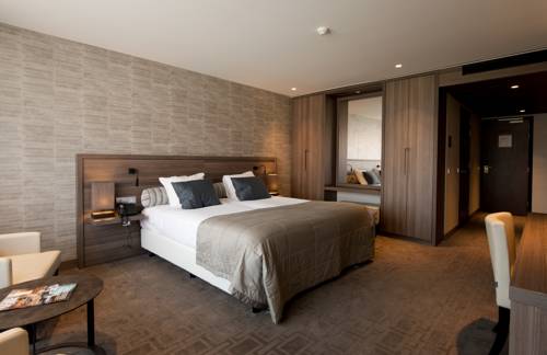 Imagen de la habitación del Hotel Van Der Valk Hengelo. Foto 8