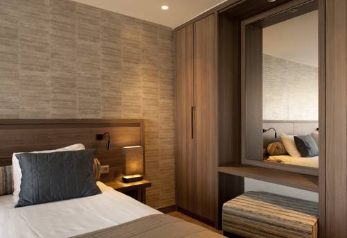 Imagen de la habitación del Hotel Van Der Valk Hengelo. Foto 9