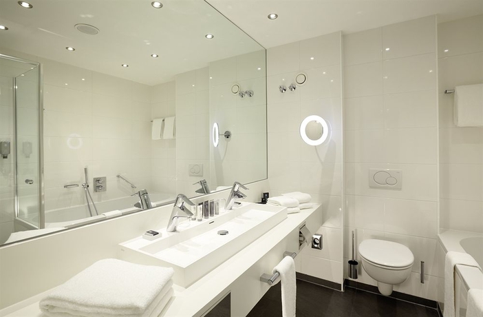 Imagen de la habitación del Hotel Van Der Valk Hildesheim. Foto 4