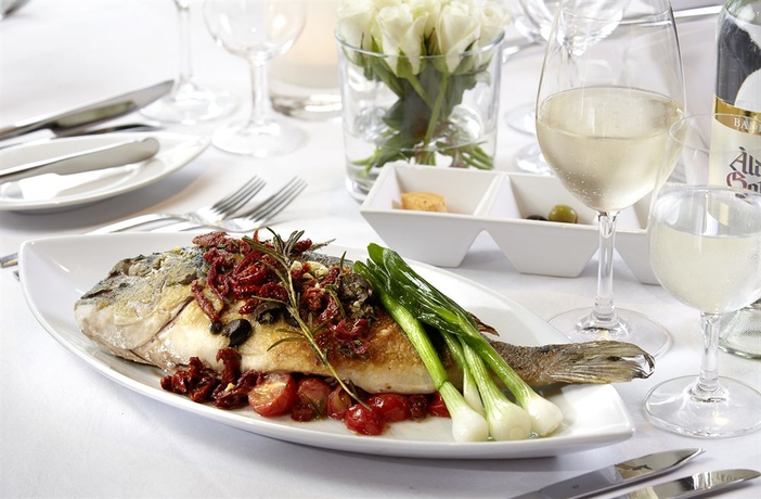 Imagen del bar/restaurante del Hotel Van Der Valk Hildesheim. Foto 2