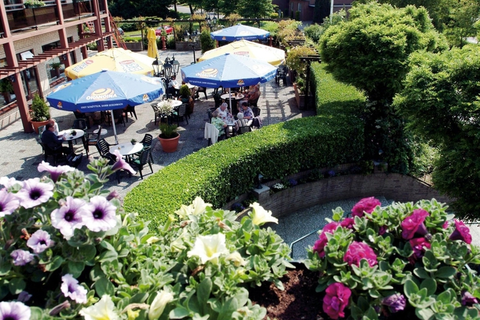 Imagen de los exteriores del Hotel Van Der Valk Moers. Foto 8