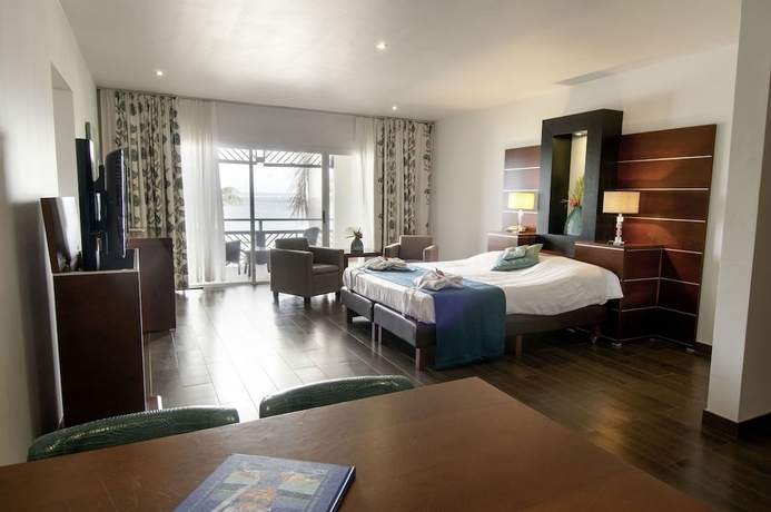 Imagen de la habitación del Hotel Van Der Valk Plaza Beach and Dive Resort Bonaire. Foto 9