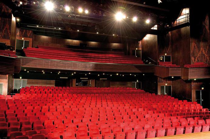 Imagen general del Hotel Van Der Valk Theaterhotel Almelo. Foto 2