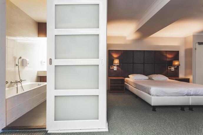 Imagen general del Hotel Van Der Valk Theaterhotel Almelo. Foto 11