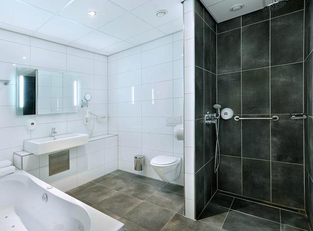 Imagen general del Hotel Van Der Valk Theaterhotel Almelo. Foto 12