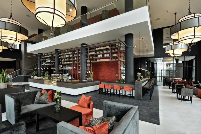 Imagen de los interiores del Hotel Van Der Valk Tiel. Foto 8